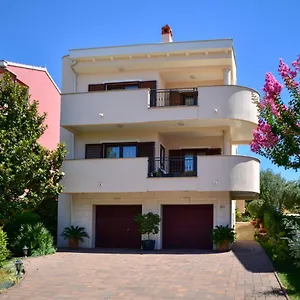 Nataly Apartament